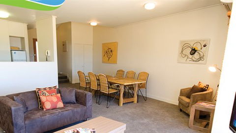 Lornebeach Apartments - VIC Tourism 4