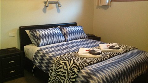 Goldfield Holiday Units - VIC Tourism 1