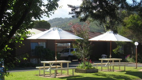 Paradise Court Villas - VIC Tourism 0