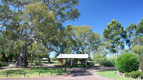 Southern Grampians Cottages - VIC Tourism 4