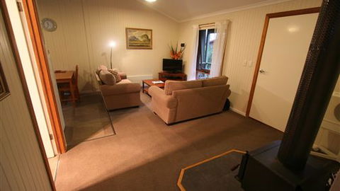 Southern Grampians Cottages - VIC Tourism 6