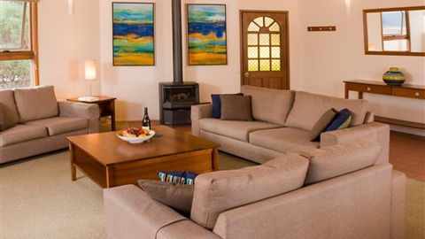 Aireys Inlet Getaway Resort - VIC Tourism 4