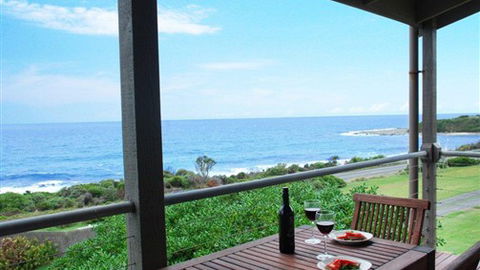 A Great Ocean Road Resort Whitecrest - VIC Tourism 0