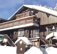 Karelia Alpine Lodge