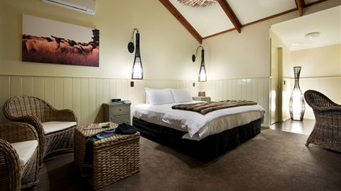 Peppers Mineral Springs Hotel - VIC Tourism 4
