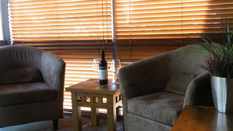 Hamilton Lonsdale Motel - VIC Tourism 3