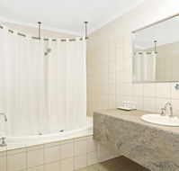 Quality Inn  Suites The Menzies - VIC Tourism