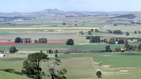 Abergeldie Bed & Breakfast - VIC Tourism 2