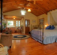 Braeside Garden Cottages - VIC Tourism