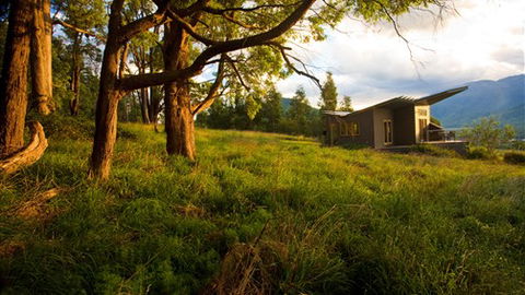 The Buckland  Studios - VIC Tourism 2