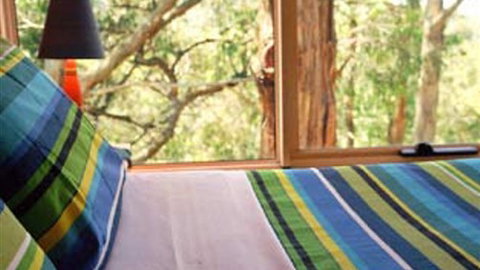 Lorne Bush House Cottages & Eco Retreats - VIC Tourism 1