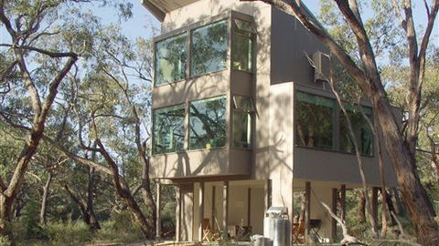 Aquila Eco Lodges - VIC Tourism 0