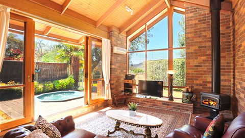 Langbrook Estate Cottages - VIC Tourism 0