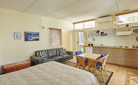 Seahaven Village - VIC Tourism 7