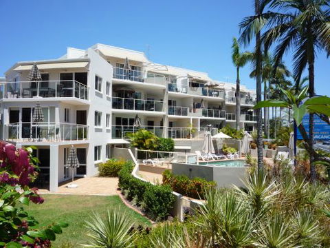 Regatta Riverfront Apartments - VIC Tourism 1