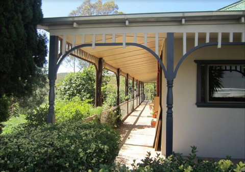 The Grande Hotel And Restaurant - VIC Tourism 0