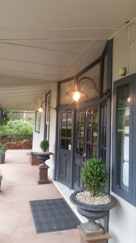 The Grande Hotel And Restaurant - VIC Tourism 1