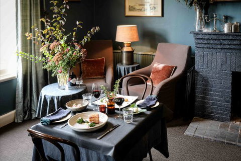 The Grande Hotel And Restaurant - VIC Tourism 3