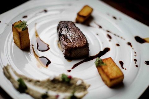 The Grande Hotel And Restaurant - VIC Tourism 4