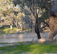 Beds in the Barwon - VIC Tourism