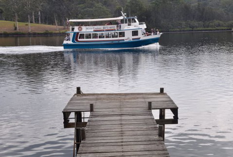 Clyde River Cottage - VIC Tourism 9