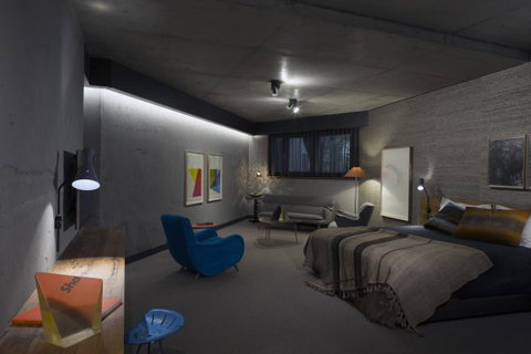 Hotel Hotel - VIC Tourism 1