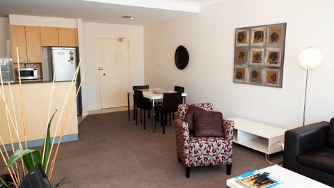 CityStyle Executive Apartments - VIC Tourism 0