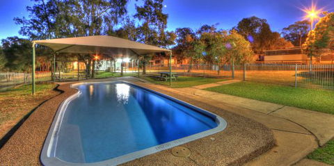 Inland Waters Holiday Parks Lake Glenbawn - VIC Tourism 3