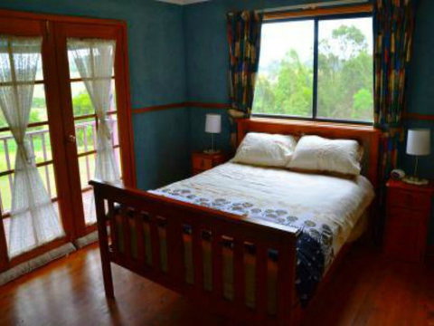 Fosterton Retreat - VIC Tourism 0