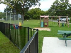 Riverside Holiday Park - VIC Tourism 0