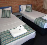 The Oaks Hotel Motel  - VIC Tourism