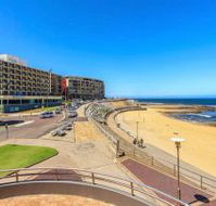 Quality Hotel NOAHS On the Beach - VIC Tourism