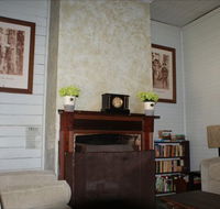 Moonan  Cottage - VIC Tourism
