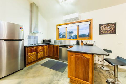 Alpine Edge Accommodation - VIC Tourism 2
