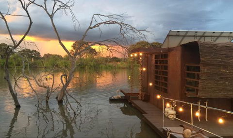 Bill's Boathouse - VIC Tourism 0