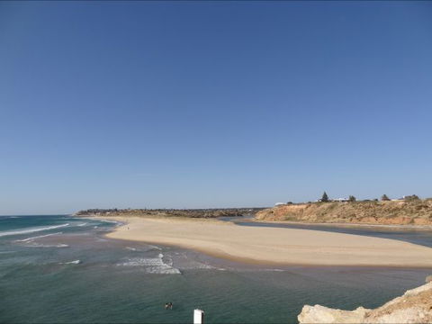 Christies Cottage For Holidays And Relocations. - VIC Tourism 6