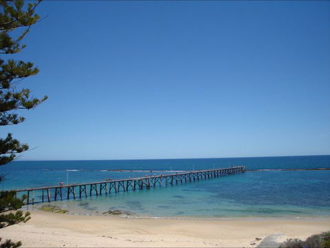 Christies Cottage For Holidays And Relocations. - VIC Tourism 23