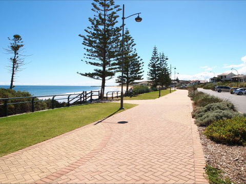 Christies Cottage For Holidays And Relocations. - VIC Tourism 28