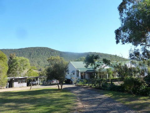 Villa Siena - VIC Tourism 4
