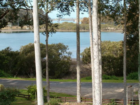 Lavender Point Holiday Units - VIC Tourism 2