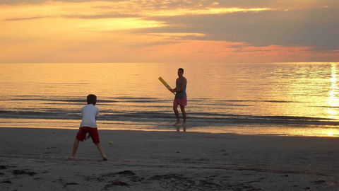 Semaphore Beach Holiday Let - VIC Tourism 4