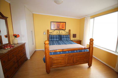 Christies Cottage For Holidays And Relocations. - VIC Tourism 15