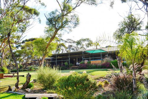 River Shack Rentals - Living The Dream - VIC Tourism 56