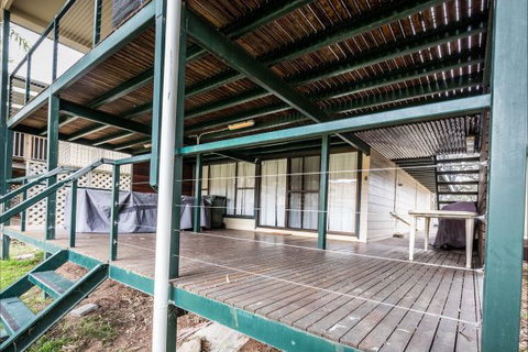 River Shack Rentals - Living The Dream - VIC Tourism 6