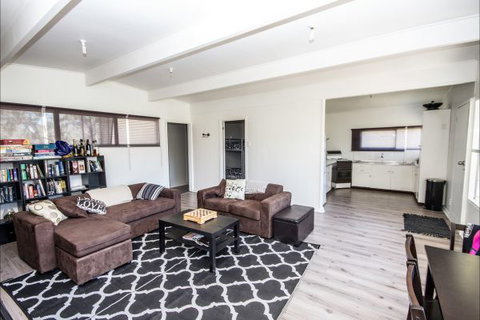 River Shack Rentals - Living The Dream - VIC Tourism 108