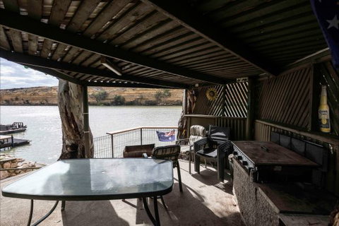 River Shack Rentals - Living The Dream - VIC Tourism 38