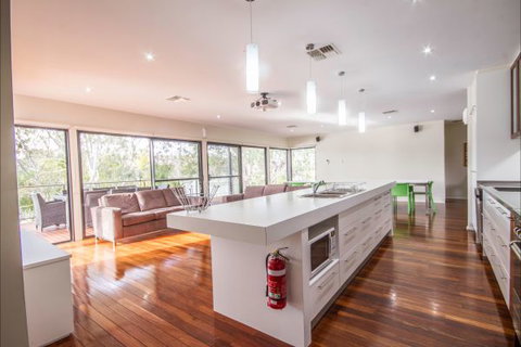 River Shack Rentals - Living The Dream - VIC Tourism 129