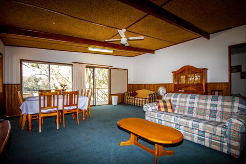 River Shack Rentals - Living The Dream - VIC Tourism 83