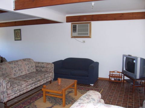 Century 21 SouthCoast: Silver Sands - VIC Tourism 3