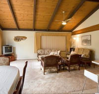 Chisholm Heights CBD Accommodation - VIC Tourism